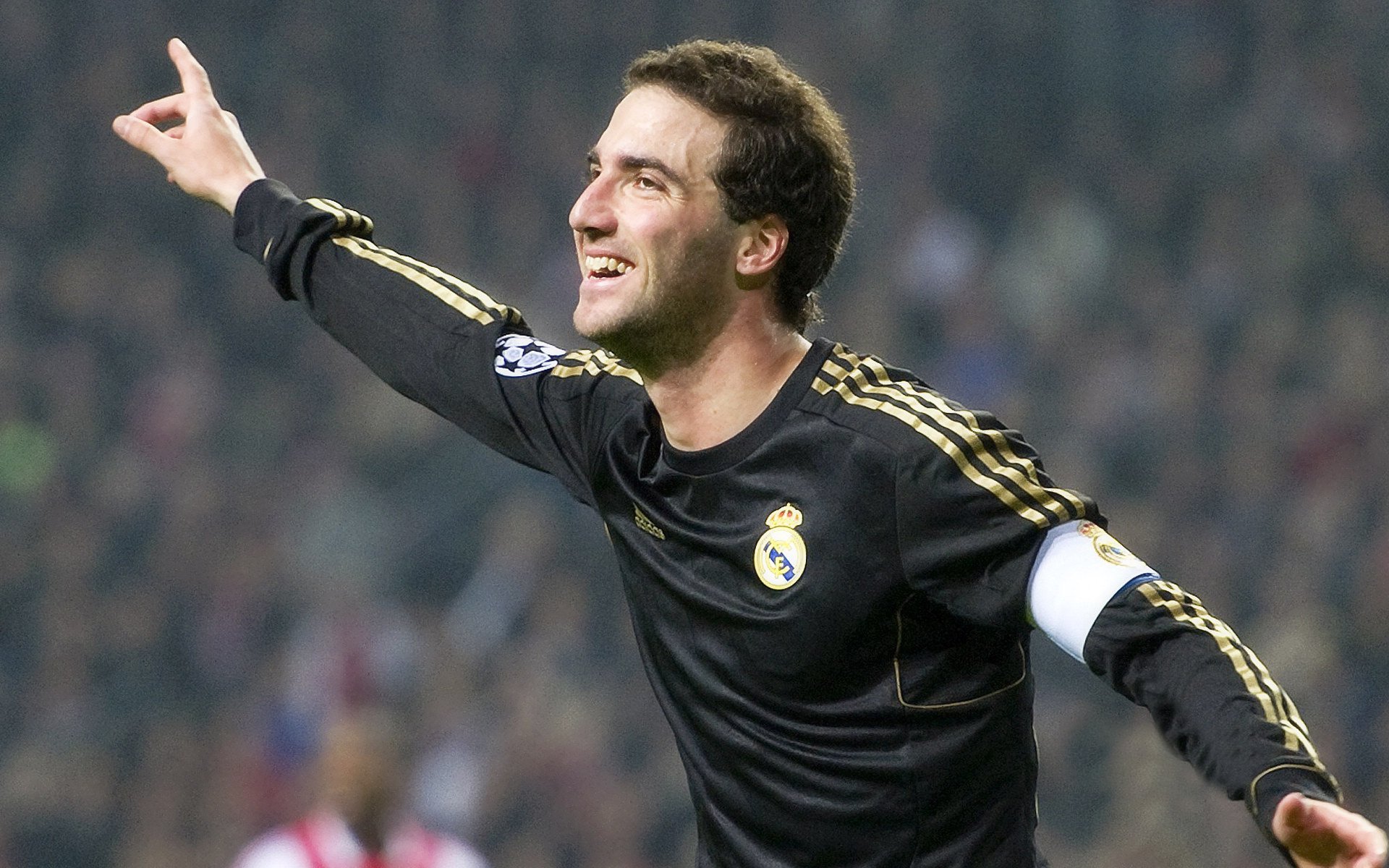 《ApexLegends》“天空之巅”地图爆料,战局瞬间变天!